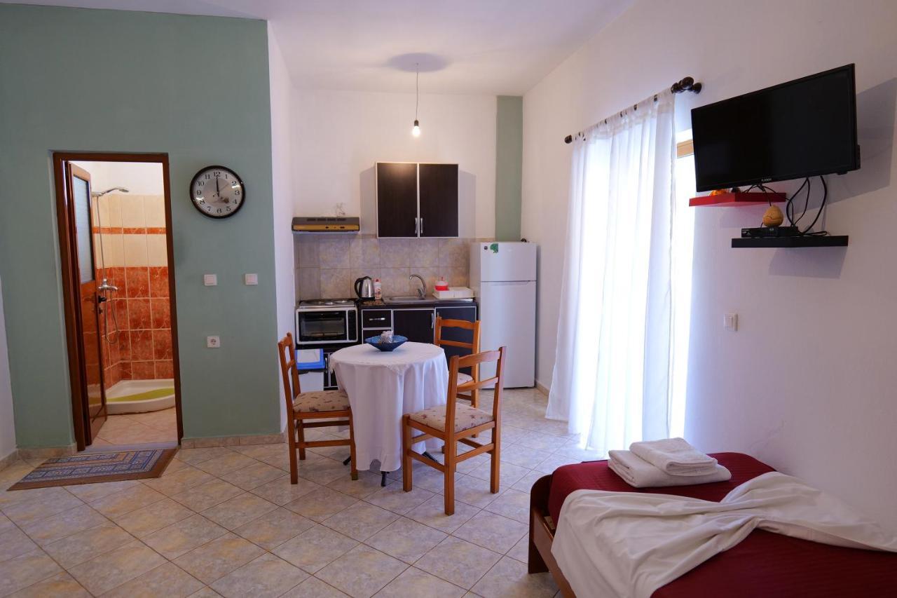 Villa Seventh Heaven Sarandë Eksteriør billede
