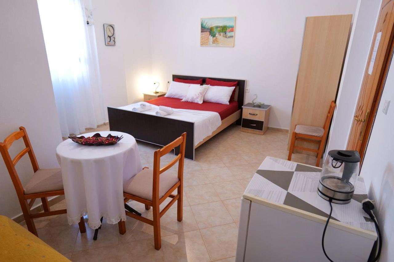 Villa Seventh Heaven Sarandë Eksteriør billede